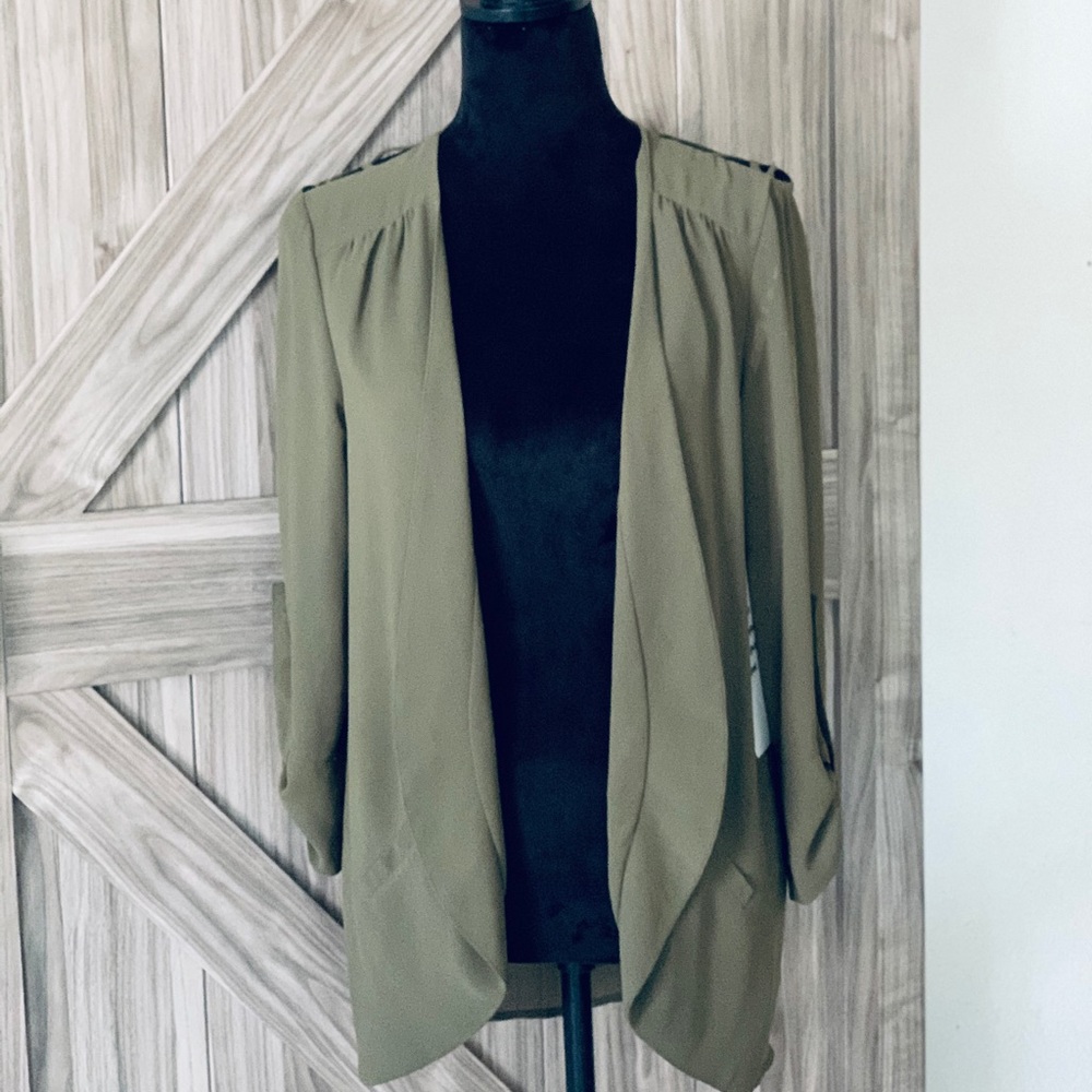 Sheer  fashion cardi